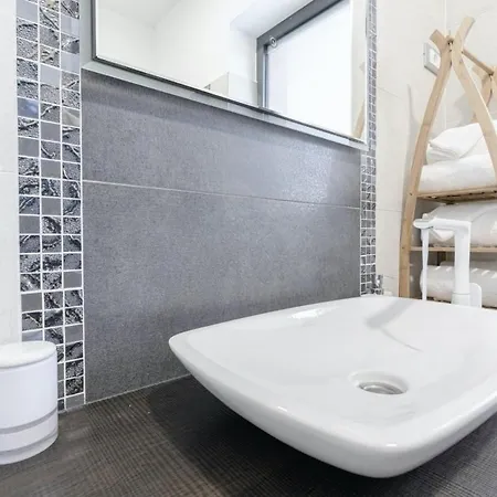 Pedena In Sveta Katarina - Haus Fuer 8-10 Personen Villa